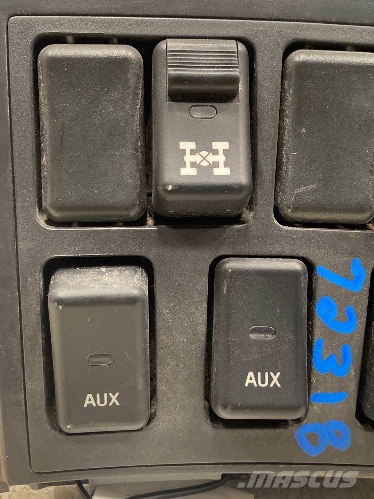 Volvo VNL Электронные блоки