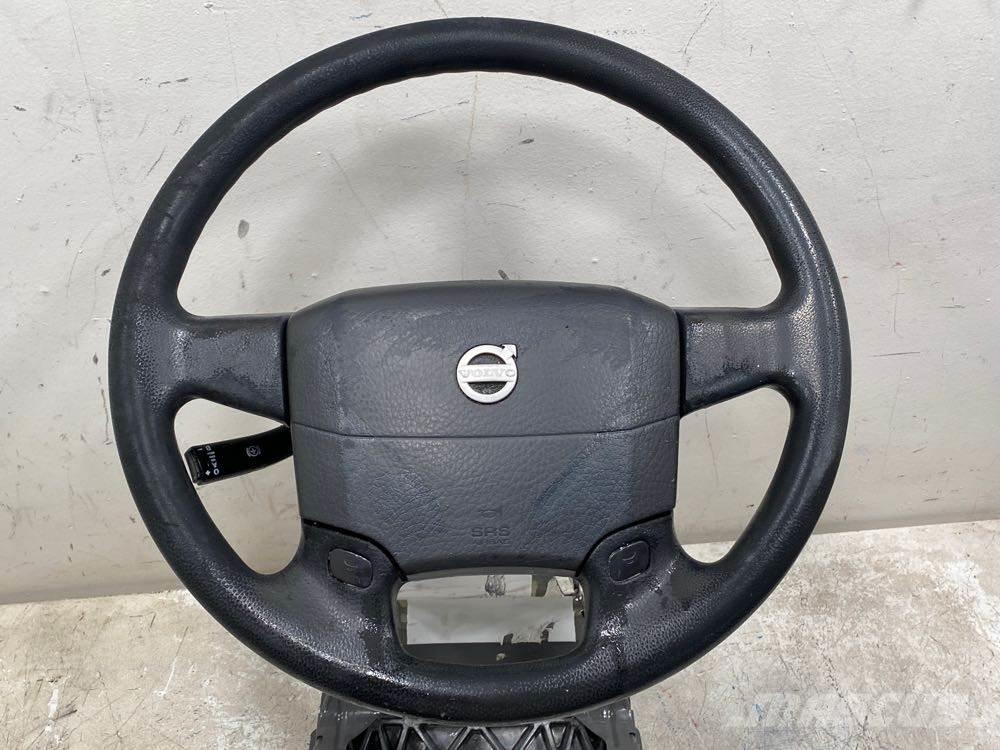 Volvo VNL Коммерческий транспорт - Другие