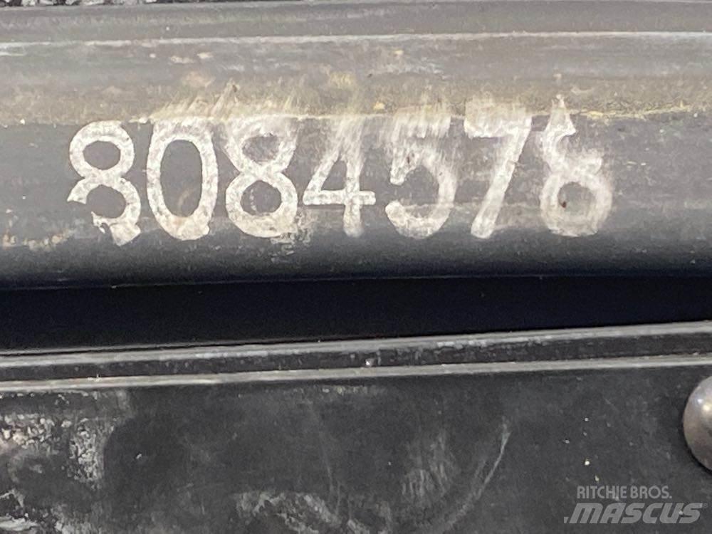 Volvo VNL Кабины