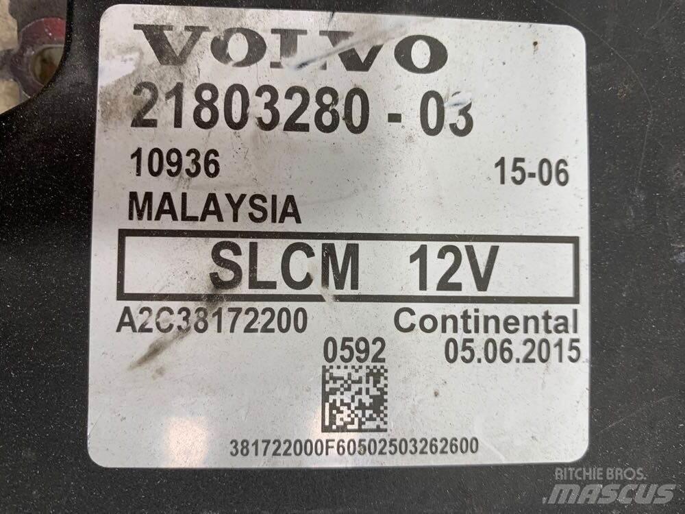 Volvo VNL Кабины