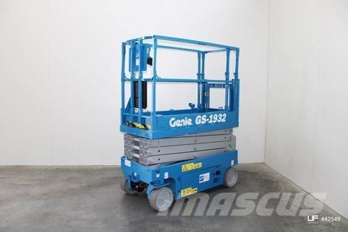 Genie GS 1932 Ножничные подъемники
