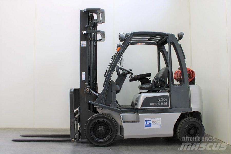 Nissan U1D2A20LQ Газовые погрузчики