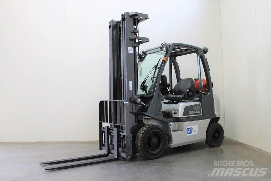 Nissan U1D2A20LQ Газовые погрузчики