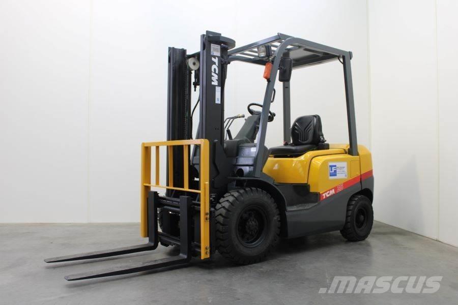 TCM FD 25 T 3 Дизельные погрузчики