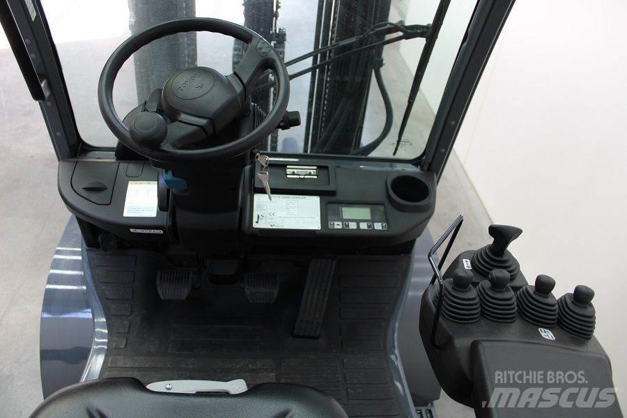 Toyota 02-8FGF25 Газовые погрузчики