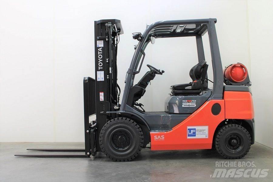 Toyota 02-8FGF25 Газовые погрузчики