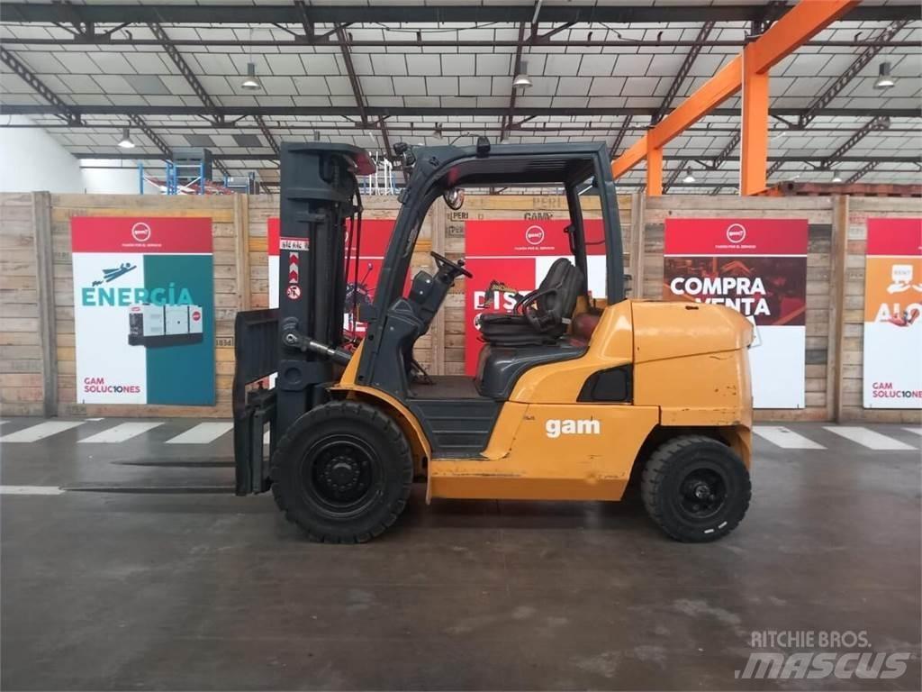 CAT DP45NTD Дизельные погрузчики