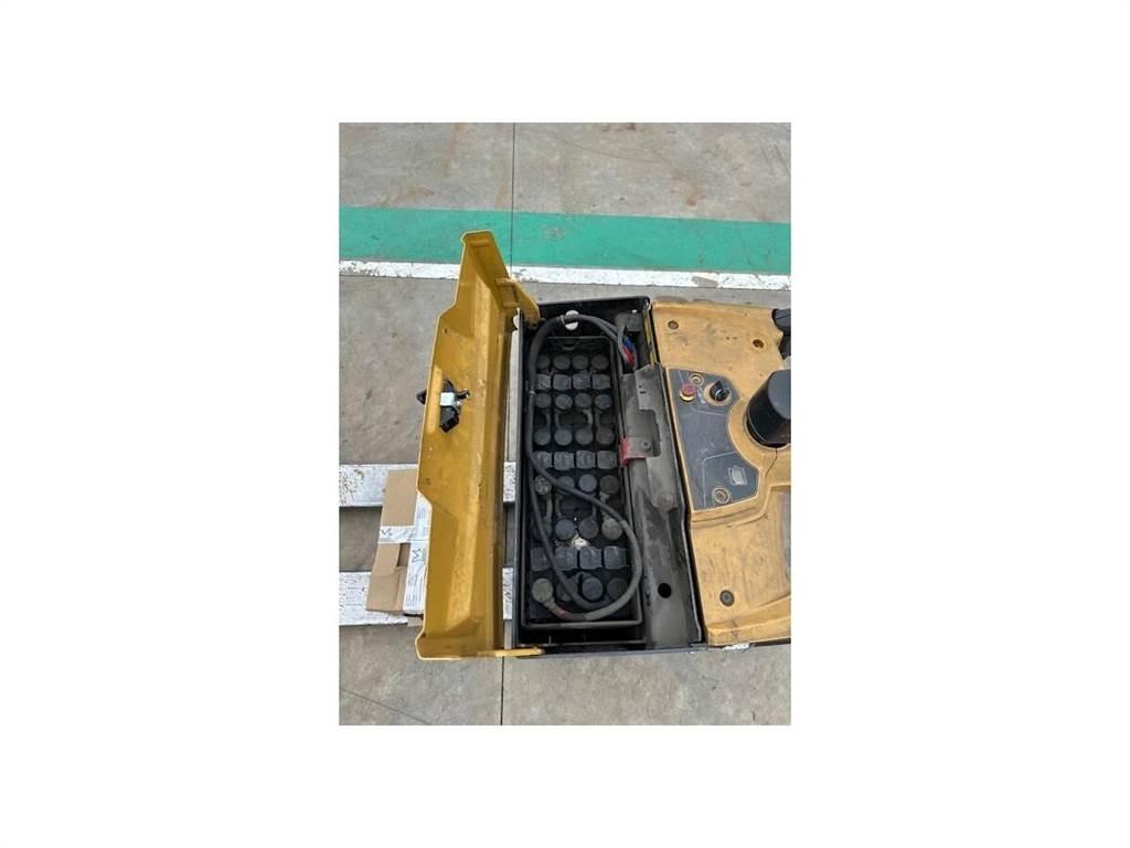CAT NPV20N2 Ручные электрические тележки