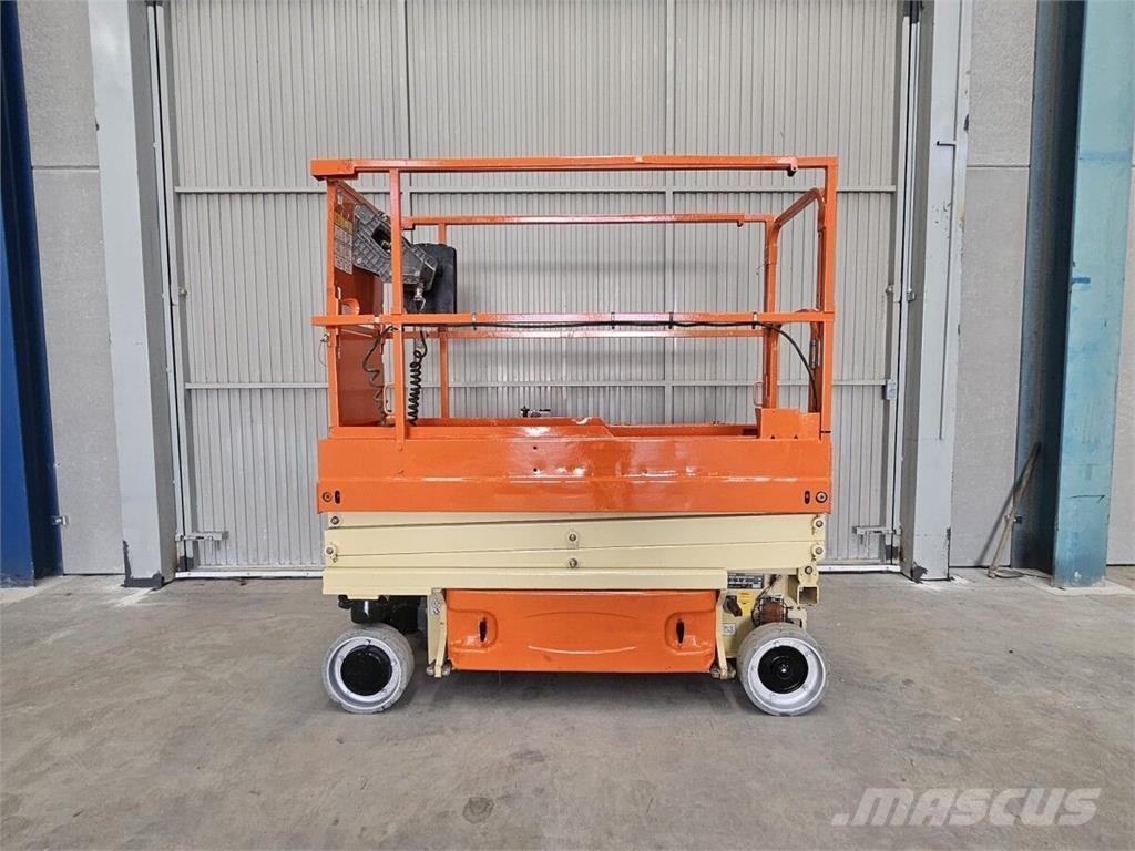JLG 1930 ES Ножничные подъемники