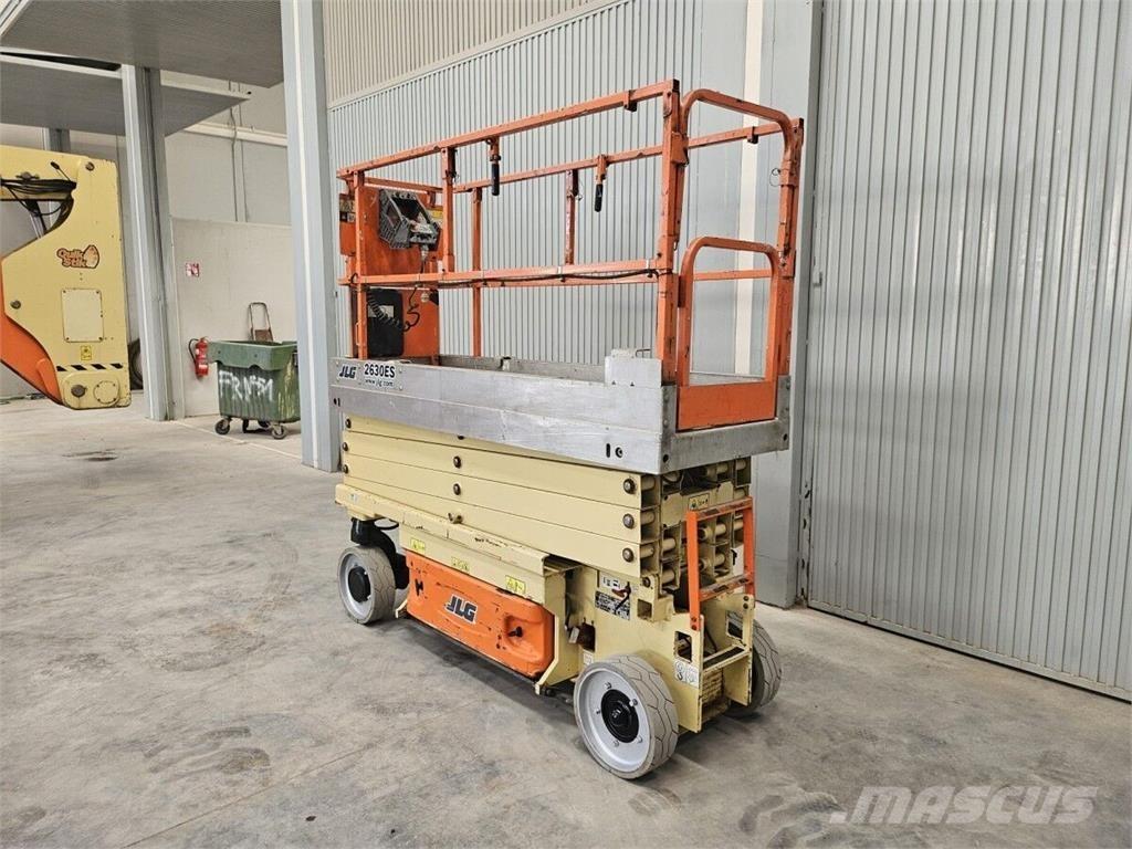JLG 2630 ES Ножничные подъемники