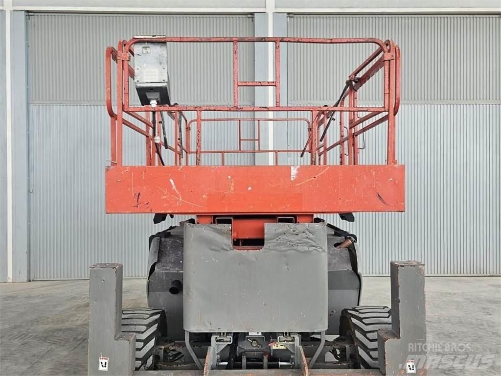 JLG 4394RT Ножничные подъемники