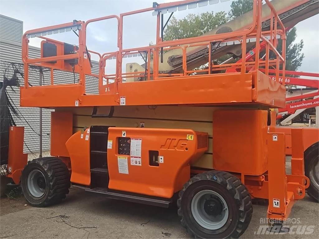 JLG 4394RT Ножничные подъемники
