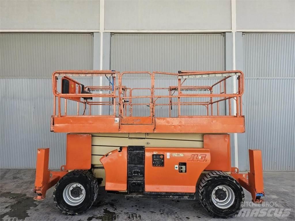 JLG 4394RT Ножничные подъемники