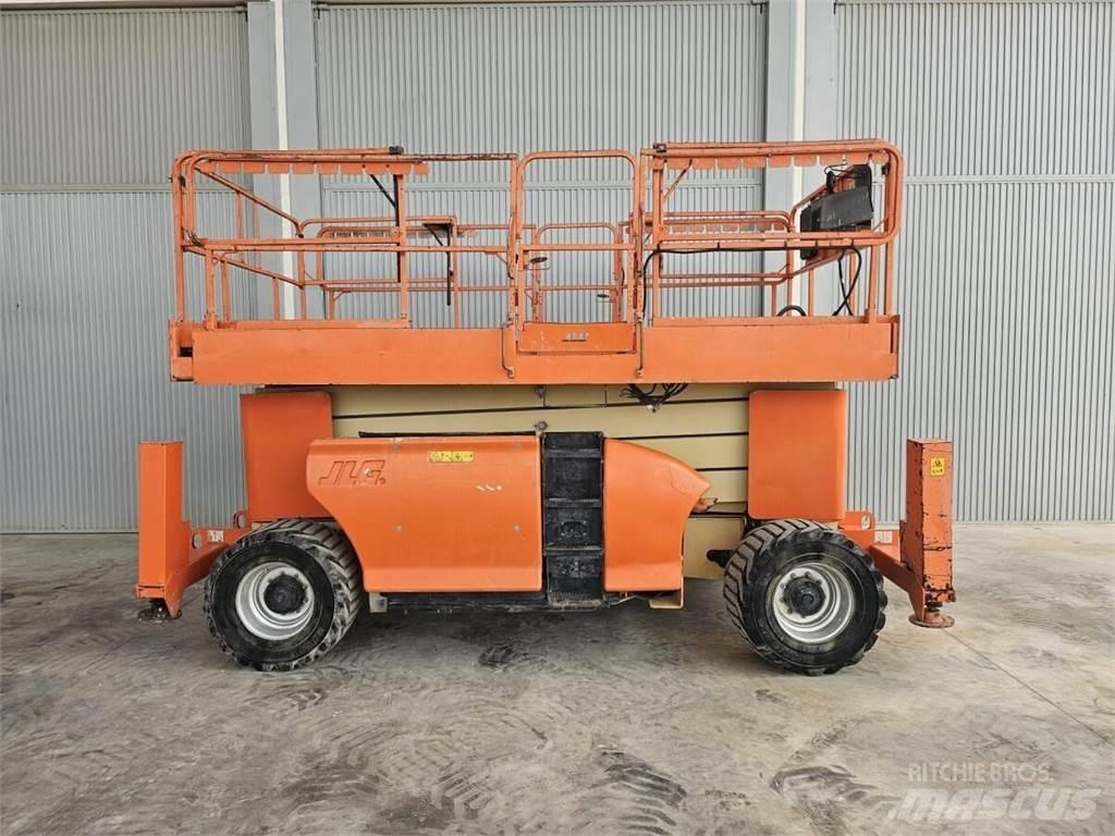 JLG 4394RT Ножничные подъемники
