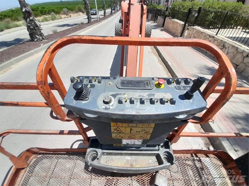 JLG 860SJ Телескопические подъемники