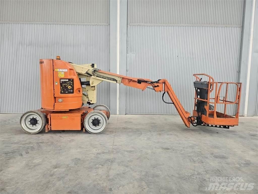 JLG E300AJP Коленчатые подъемники