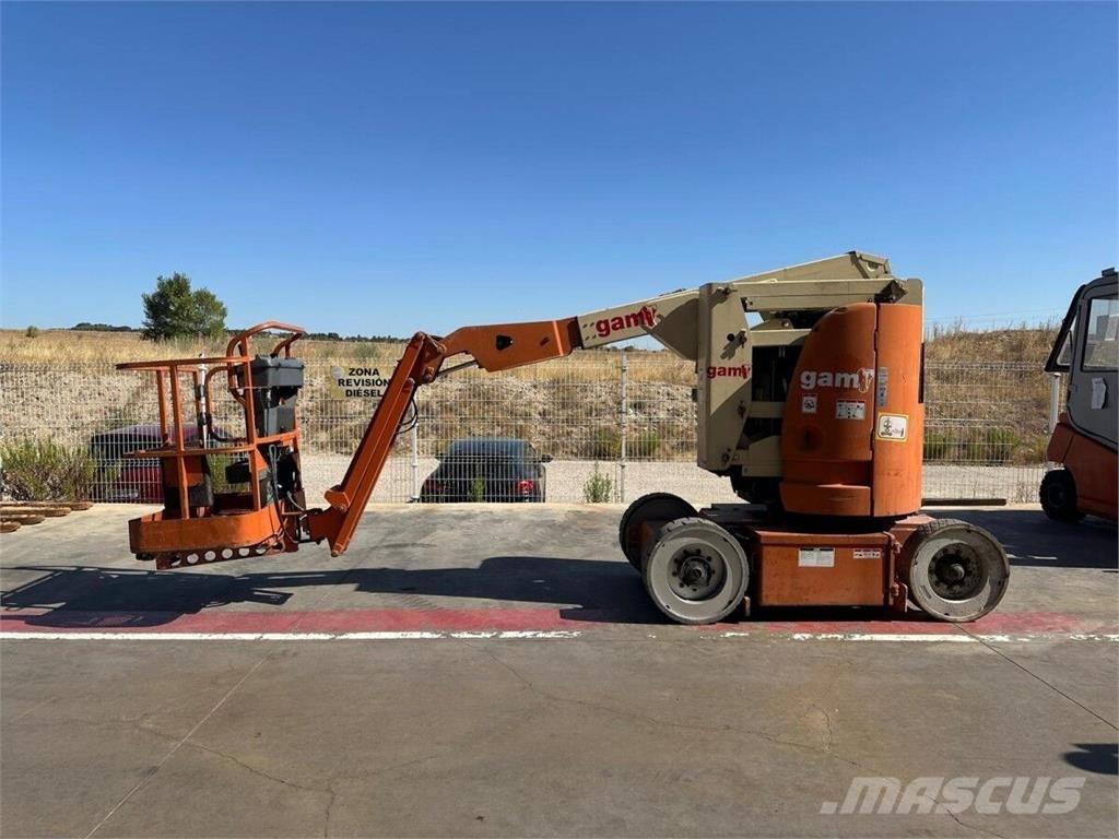 JLG E300AJP Коленчатые подъемники