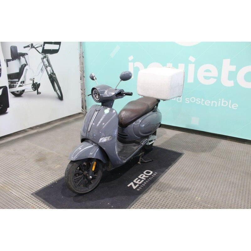  Urban D4 Квадроциклы