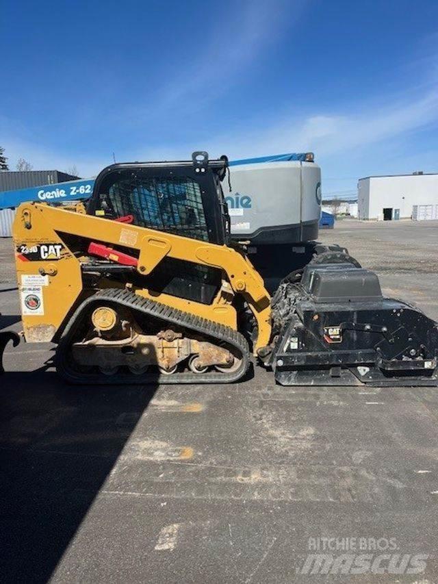 CAT 239D Седельные тягачи