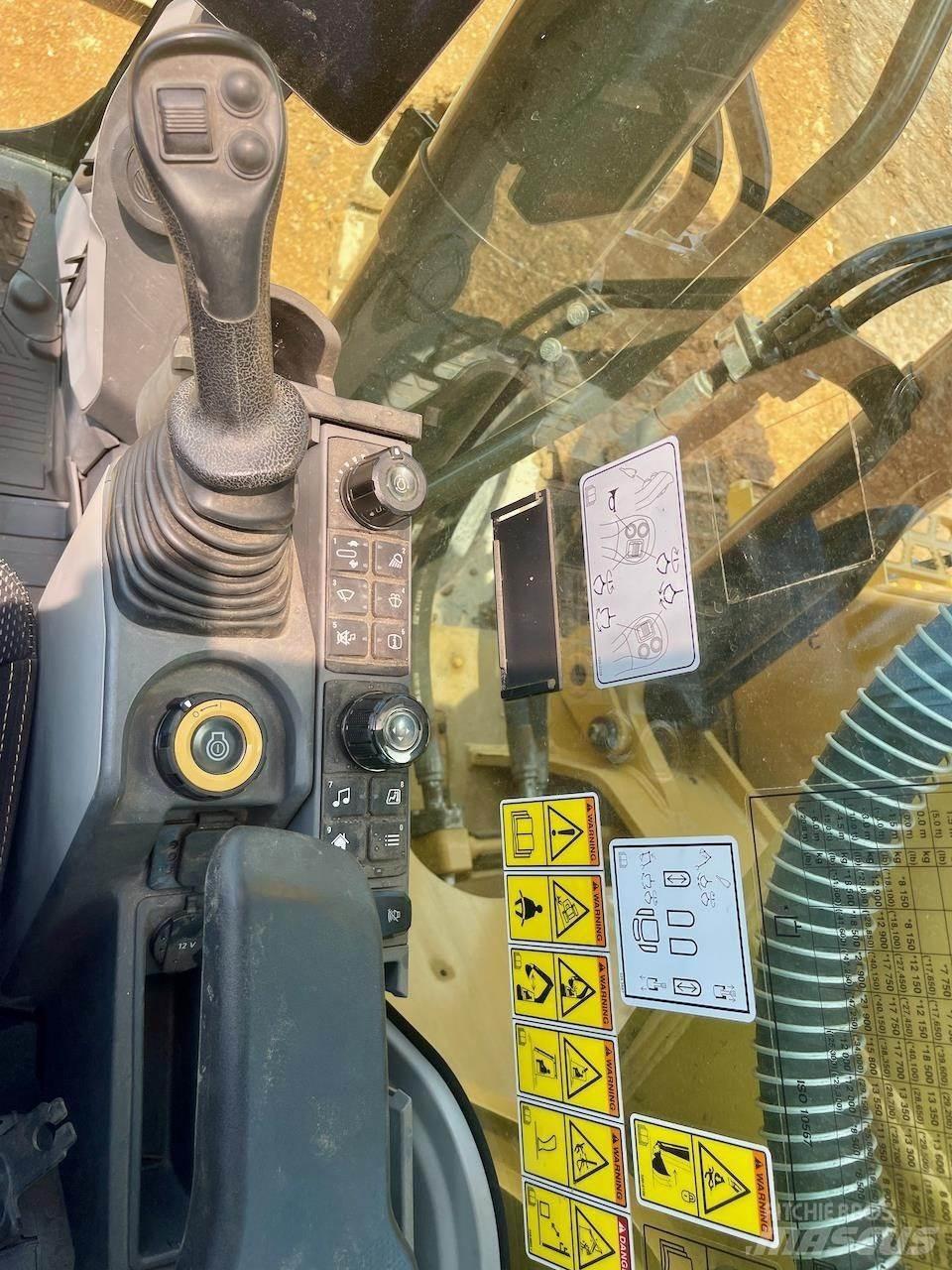 CAT 336 Гусеничные экскаваторы