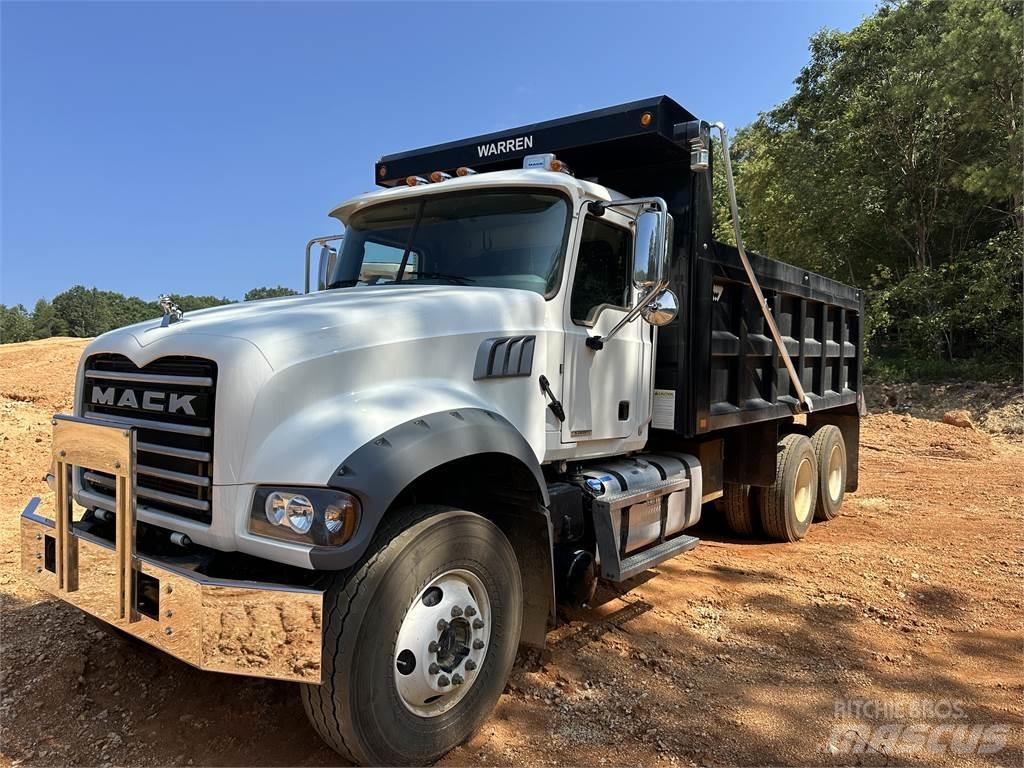 Mack GR64F Специальные грузовики
