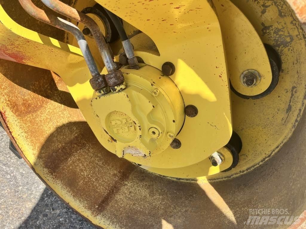 Bomag BW 120 AD-4 Катки тротуарные