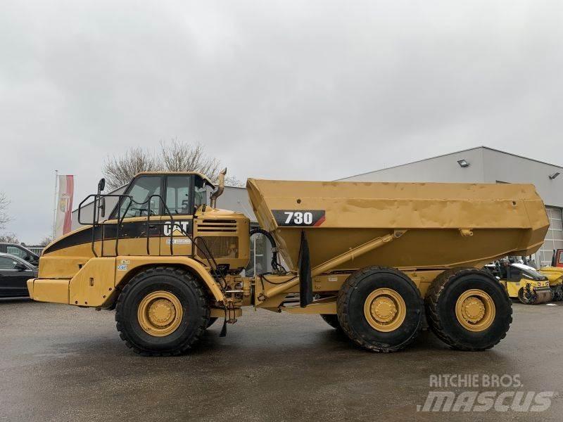 CAT 730 Шарнирно-сочленённые самосвалы