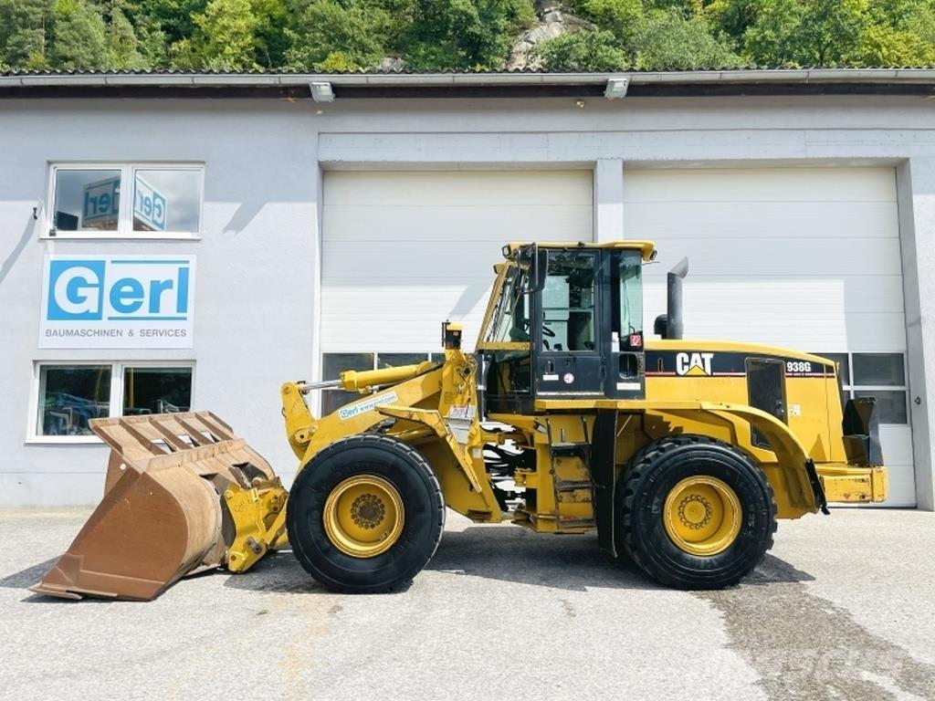 CAT 938 G2 Фронтальные погрузчики