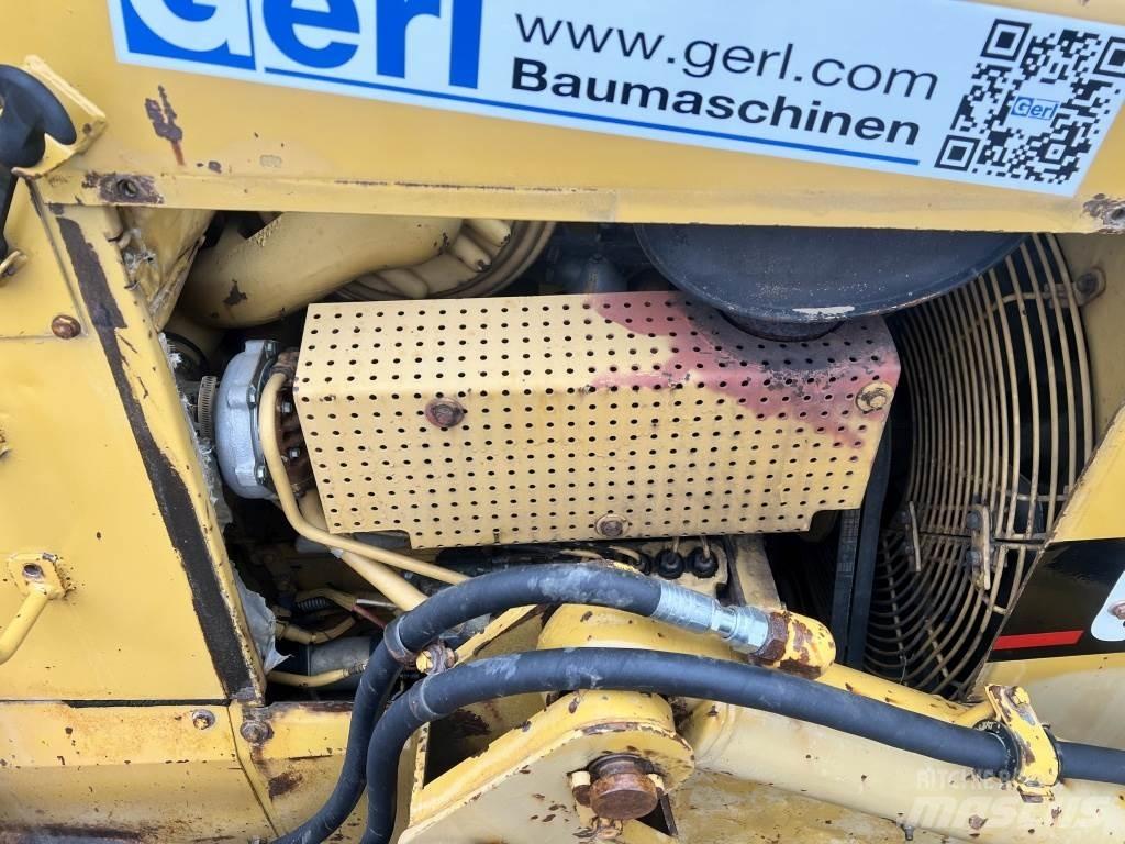 CAT D 5 H Гусеничные бульдозеры