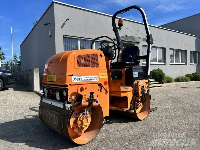 Dynapac CC 900 Катки тротуарные