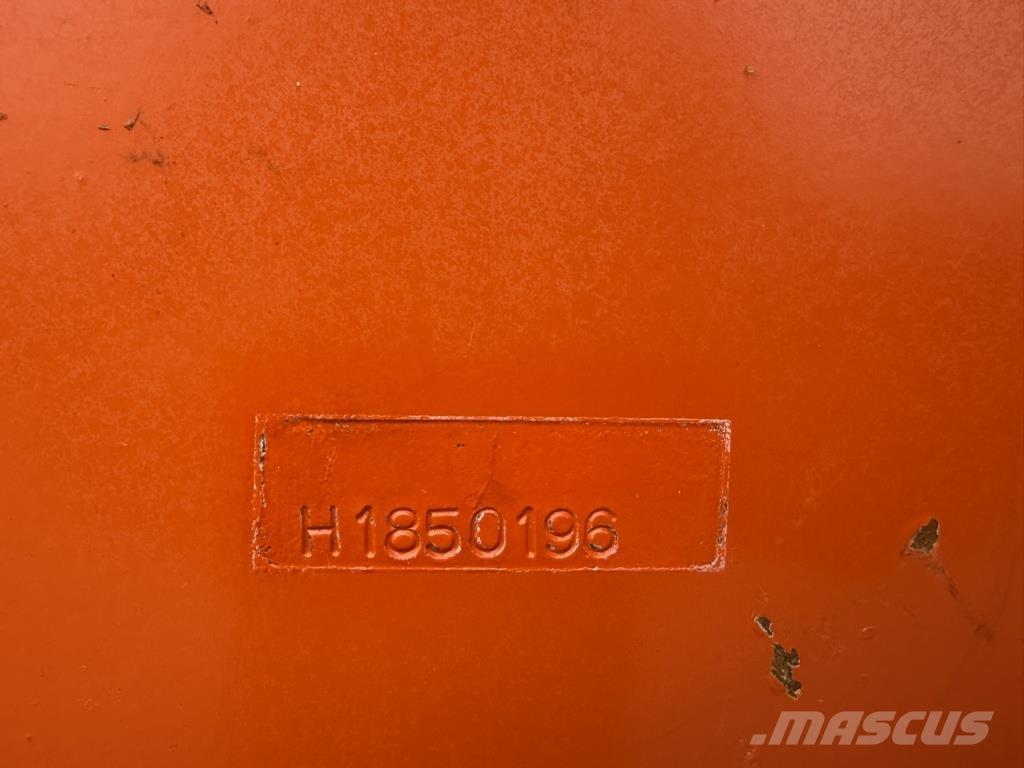 Hamm HD 90 VV-S Катки тротуарные