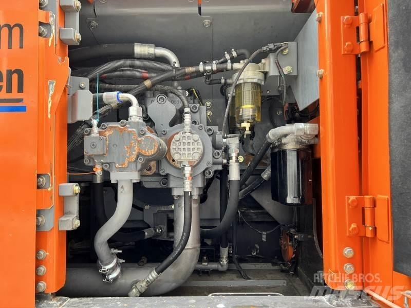 Hitachi ZX 520 LCH-5 Гусеничные экскаваторы