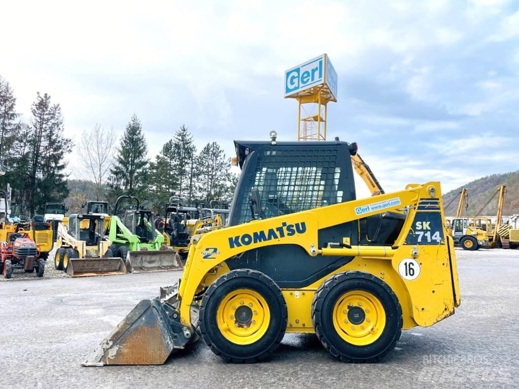 Komatsu SK714 Мини-погрузчики