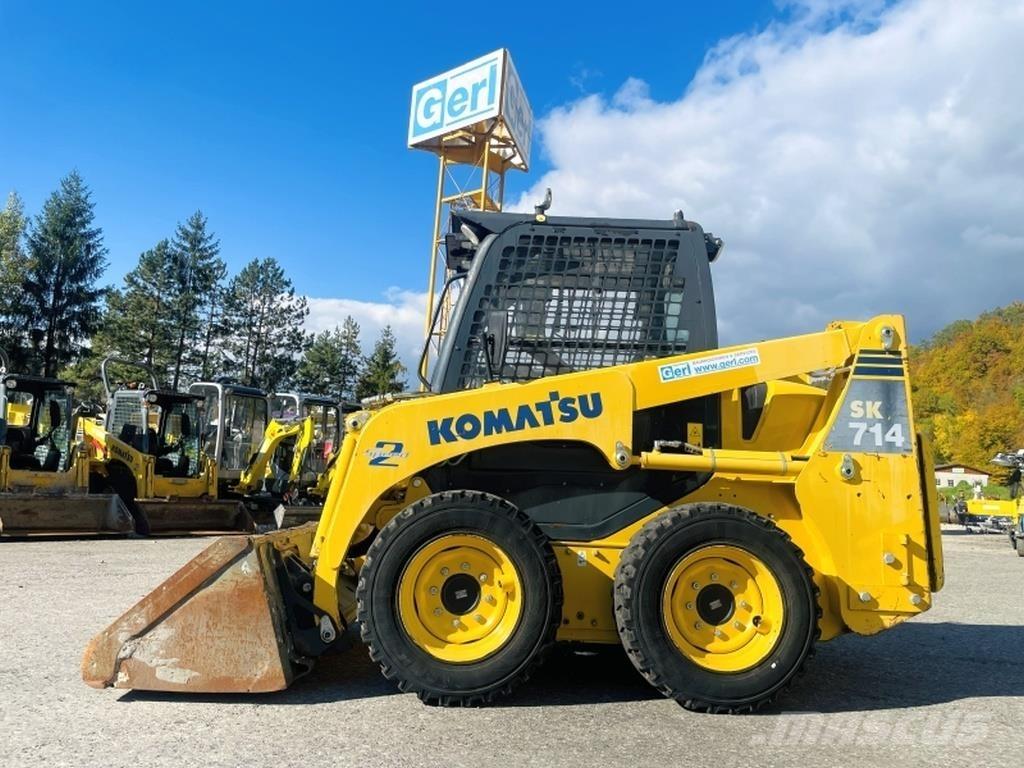 Komatsu SK714 Мини-погрузчики