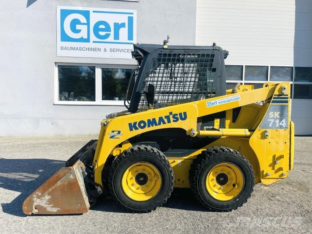 Komatsu SK714 Мини-погрузчики