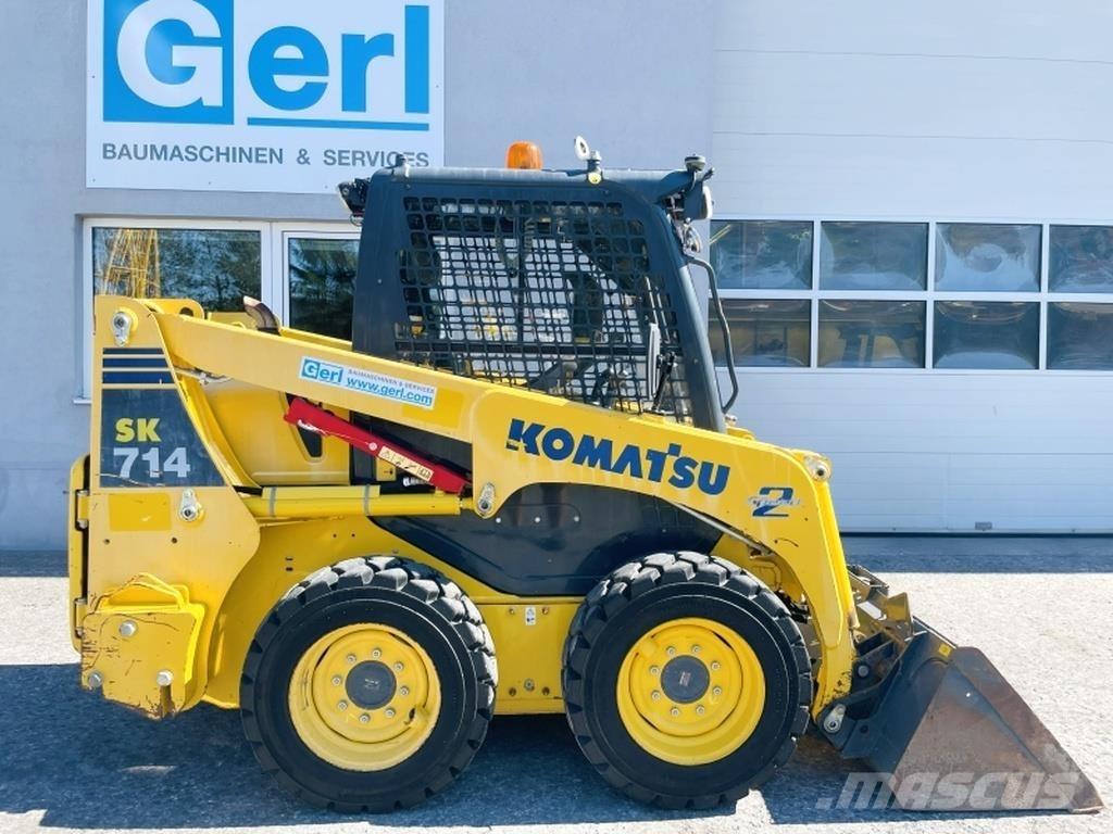 Komatsu SK714-5 Мини-погрузчики