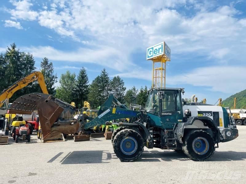 Komatsu WA320-8 Фронтальные погрузчики