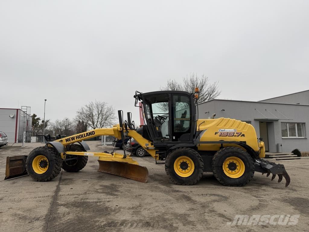 New Holland F 156.7A Грейдеры