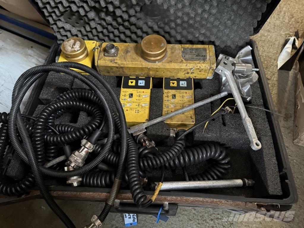 Volvo ABG P 6870 C Асфальтоукладчики