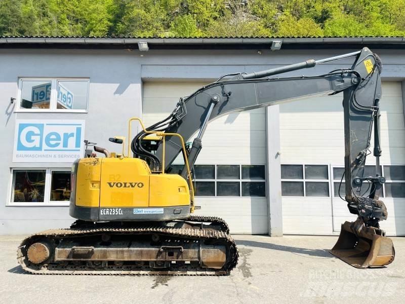 Volvo ECR235CL Гусеничные экскаваторы