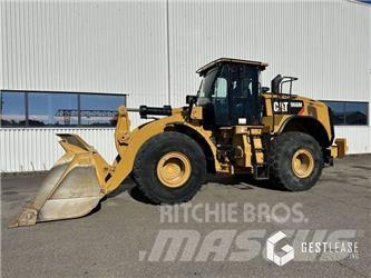 CAT 966M Фронтальные погрузчики