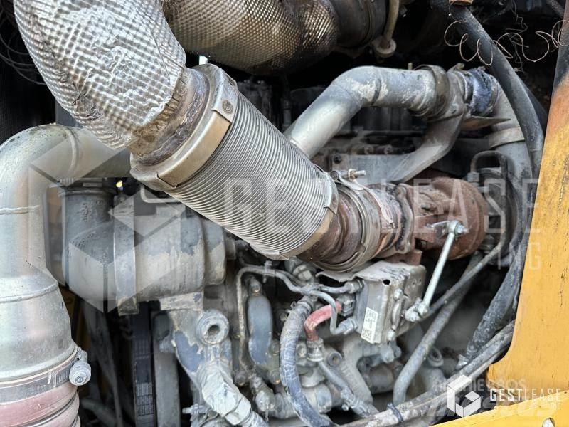 Liebherr LR636 Гусеничные фронтальные погрузчики