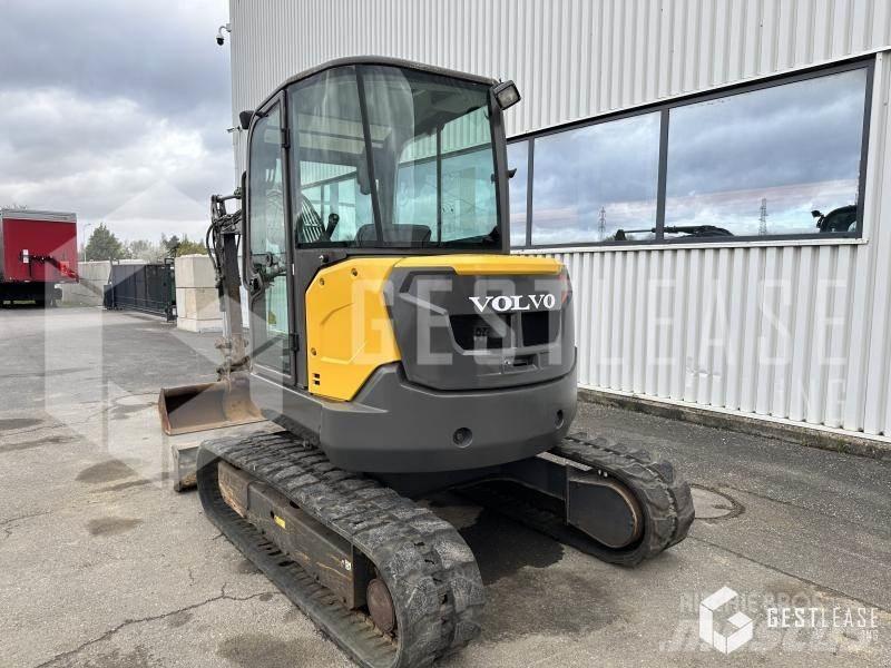 Volvo ECR50D Мини-экскаваторы
