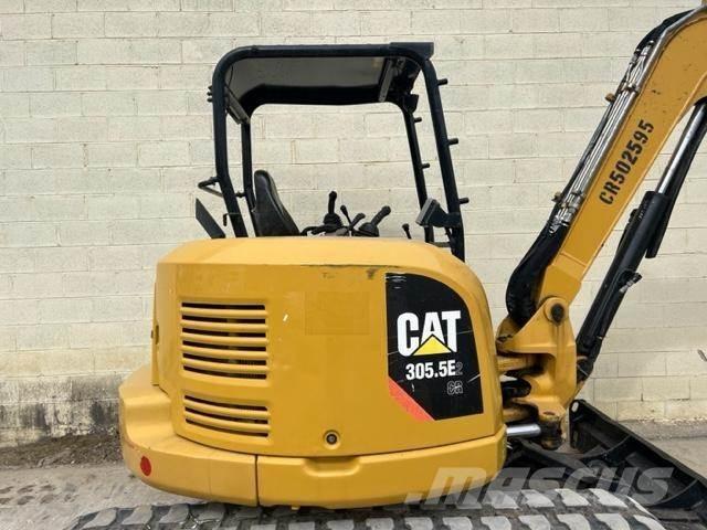 CAT 303.5E2 Мини-экскаваторы