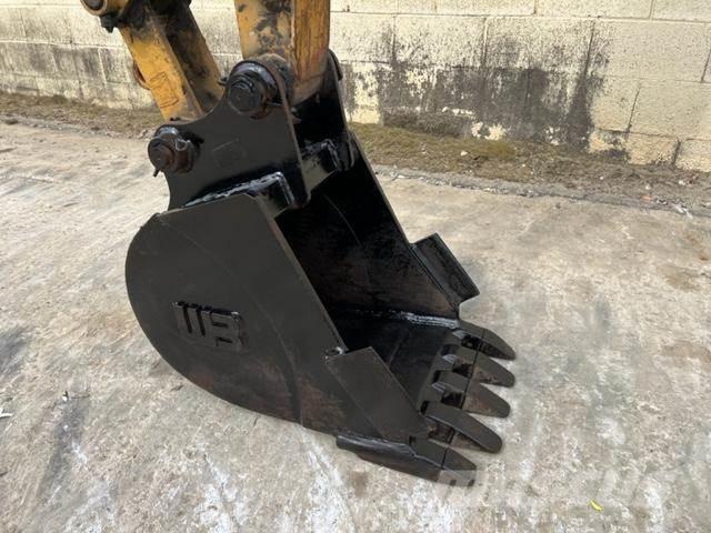 CAT 304E2 CR Мини-экскаваторы