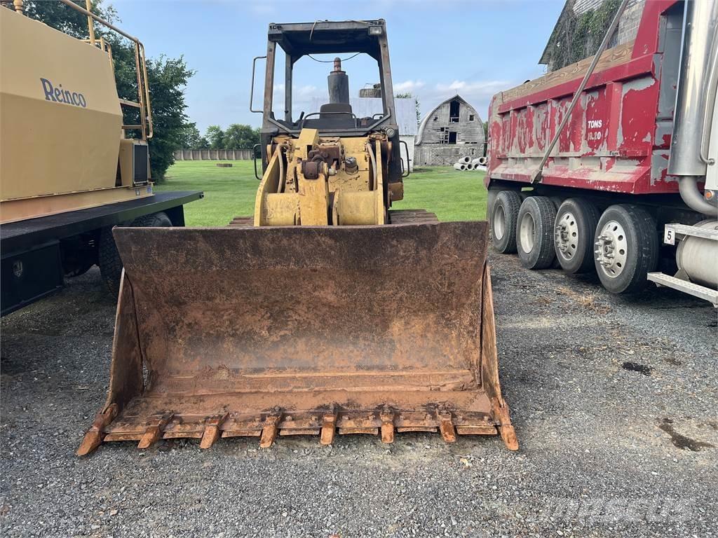CAT 953C Гусеничные бульдозеры