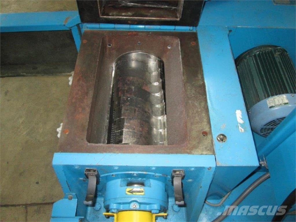  Conair LP400 Строительная техника - Другие