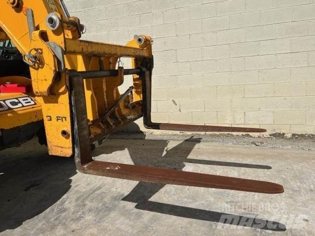 JCB 535-95 Другие складские механизмы