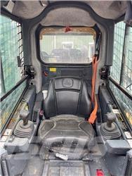 John Deere 325G Мини-погрузчики