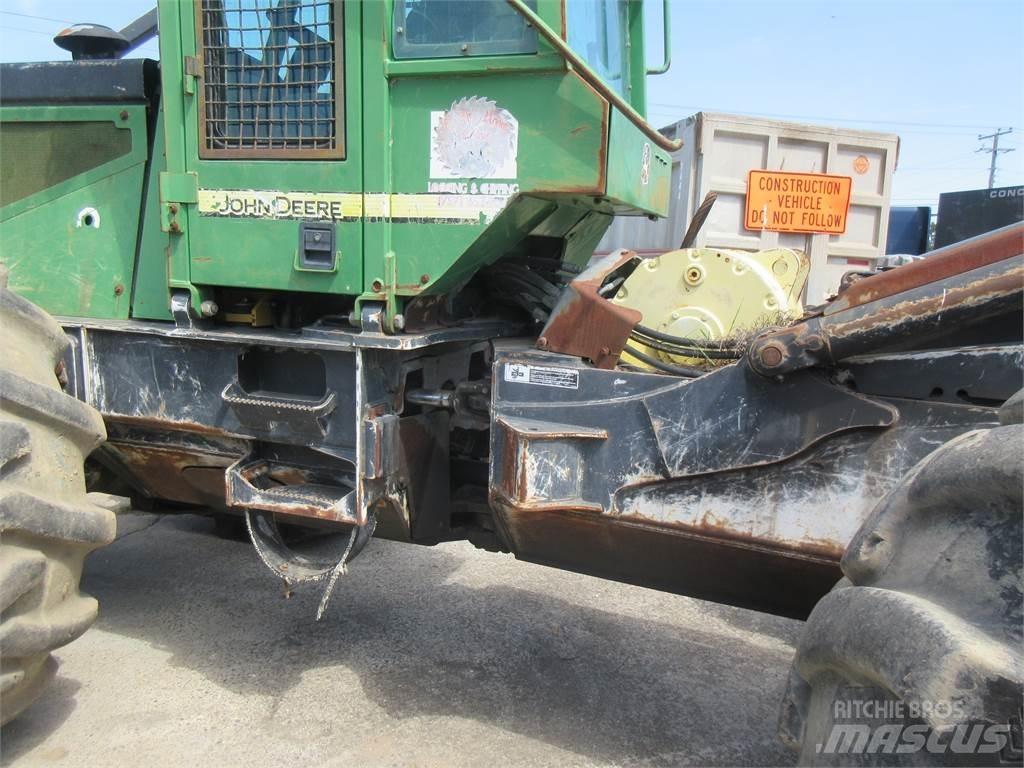 John Deere 748H Трелевочные трактора